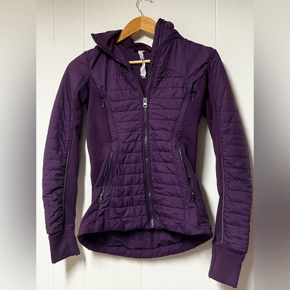 Lululemon First Mile Jacket - Picture 9 of 14